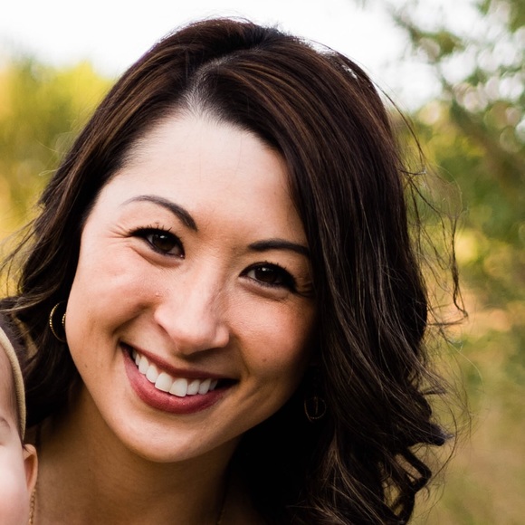 Meet your Posher, Nikki - Picture 1 of 1